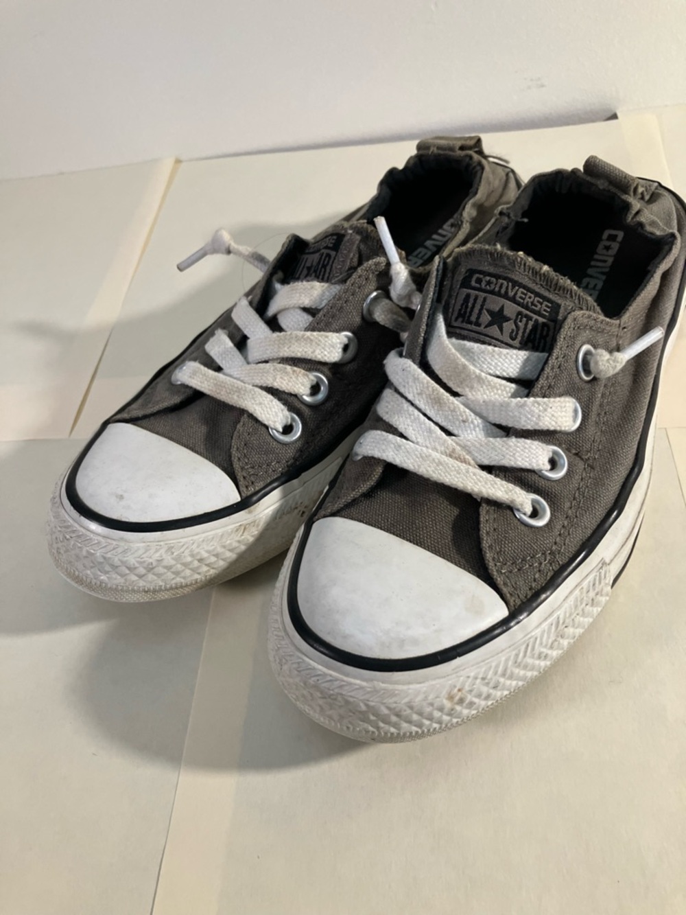 Converse Kids Low Top Sneakers - Gray and White